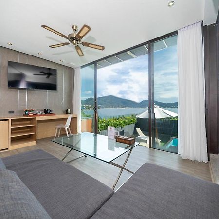 Indochine Resort And Villas - Sha Extra Plus Patong Екстер'єр фото A living room at the hotel