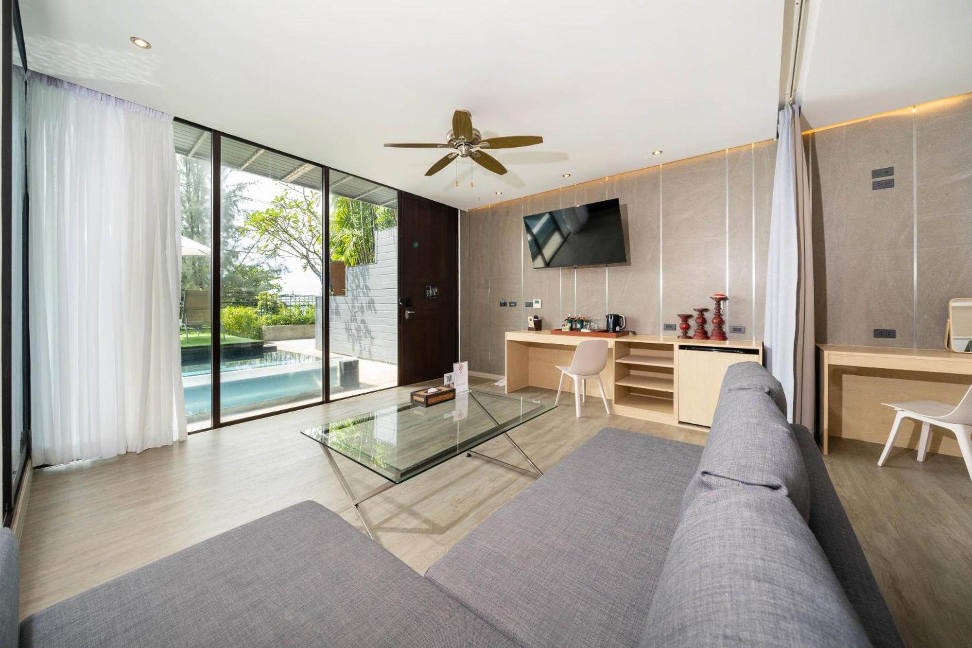 Indochine Resort And Villas - Sha Extra Plus Patong Екстер'єр фото A room at the hotel